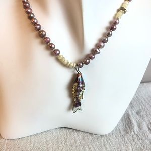 Hand beaded afresh water pearl and Mother of pearl Fish necklace 18” #190